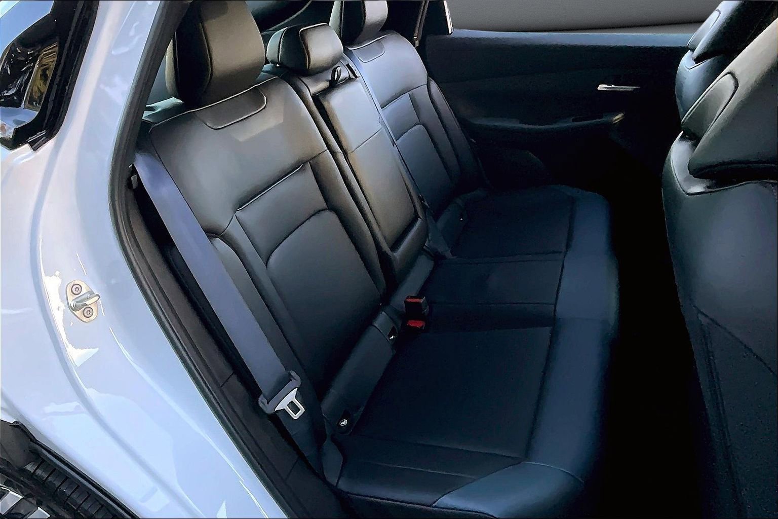 Used 2026 Nissan Leaf SV+ w/ Floor Mat Package (SV+) FWD image 9