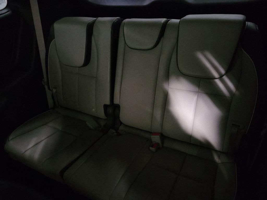 Used 2018 Kia Sedona SX Limited FWD image 22