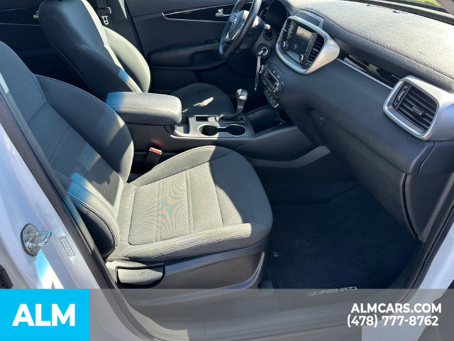 Used 2019 Kia Sorento S FWD image 15