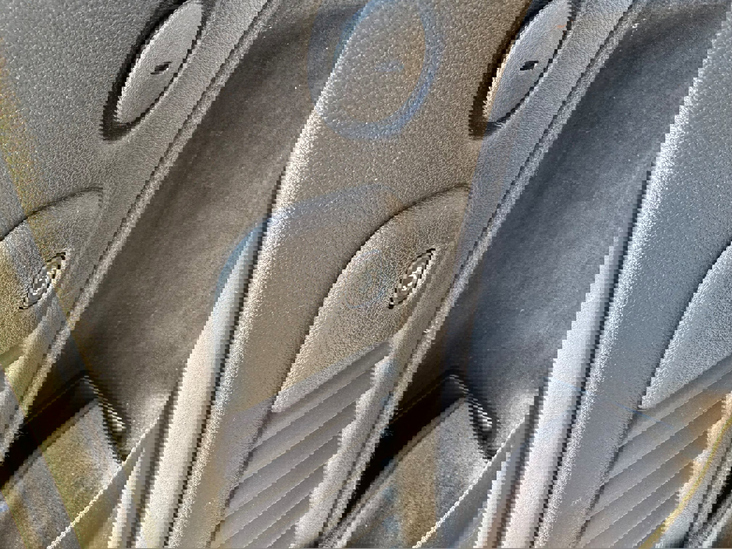 Used 2018 Dodge Durango GT image 34