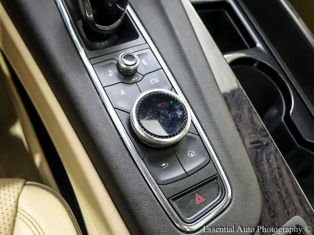 Certified 2022 Cadillac Escalade Premium Luxury w/ LPO, Illumination Package AWD/4WD image 22