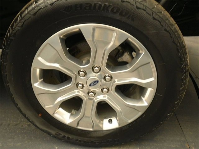 Certified 2022 Ford F150 Platinum w/ Equipment Group 701A High image 9