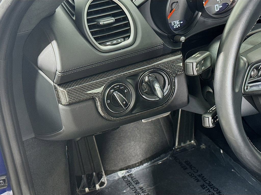 New 2024 Porsche 718 Cayman GT4 image 11