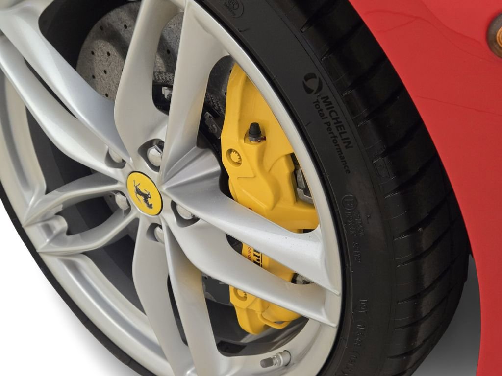 Used 2017 Ferrari 488 Spider RWD image 14