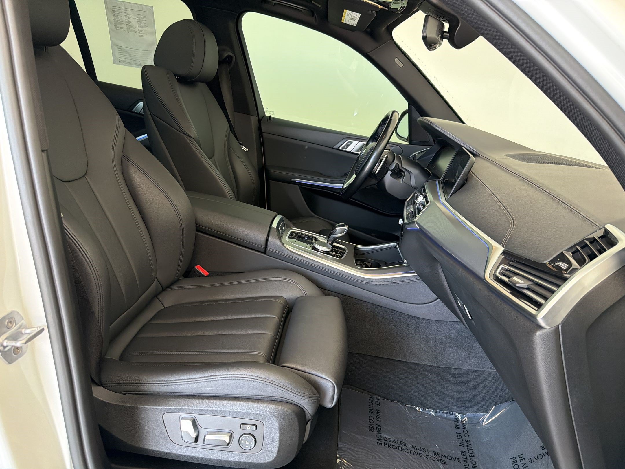 Used 2019 BMW X5 xDrive40i w/ Convenience Package AWD/4WD image 24