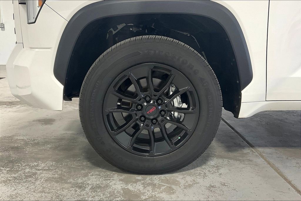 Used 2022 Toyota Tundra SR5 image 11
