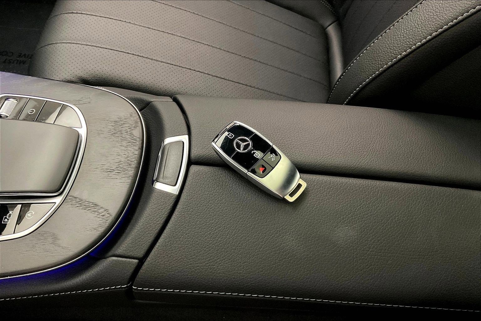 Certified 2023 Mercedes-Benz E 350 4MATIC Sedan image 35