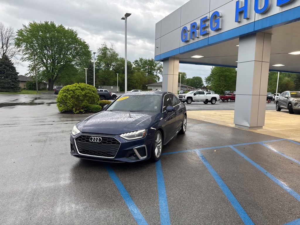 Used 2022 Audi A4 2.0T Premium Plus AWD/4WD image 5