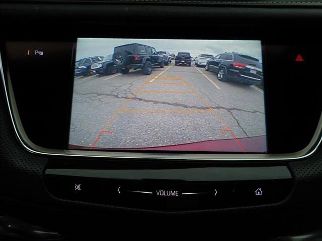 Used 2017 Cadillac XT5 Luxury w/ Driver Awareness Package image 19