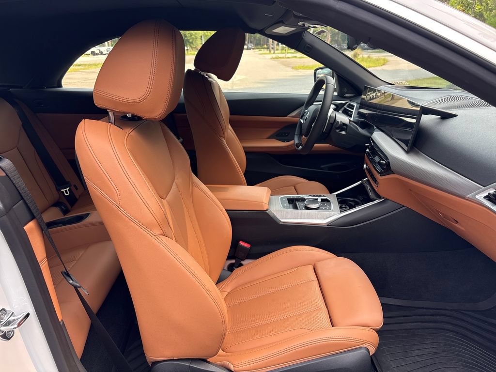 Used 2026 BMW 430i Convertible w/ Premium Package RWD image 35