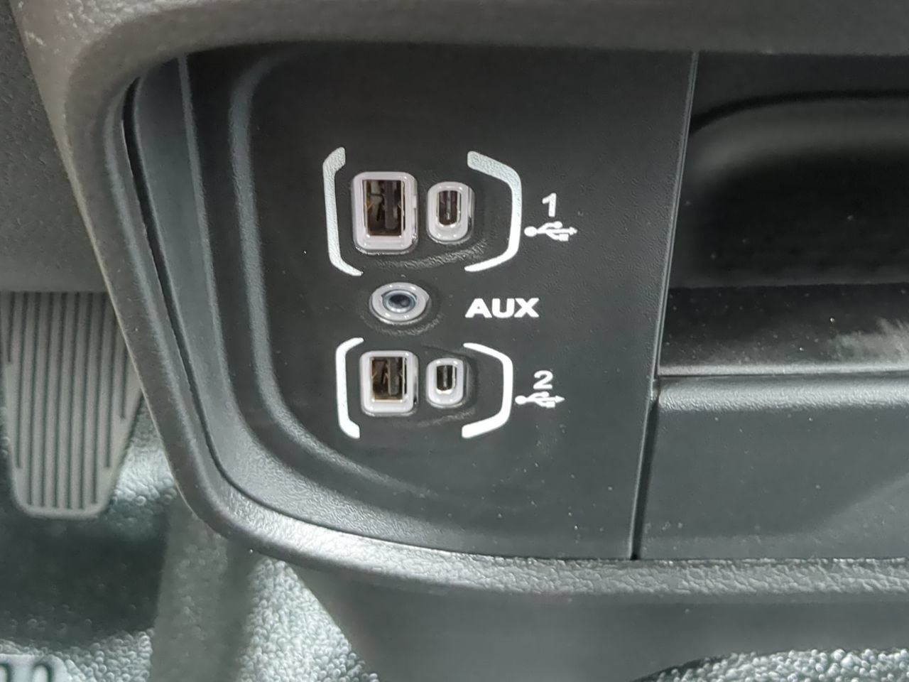 New 2026 RAM 3500 Big Horn AWD/4WD image 20