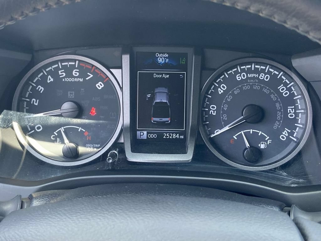 Used 2023 Toyota Tacoma TRD Off-Road w/ Technology Package AWD/4WD image 36