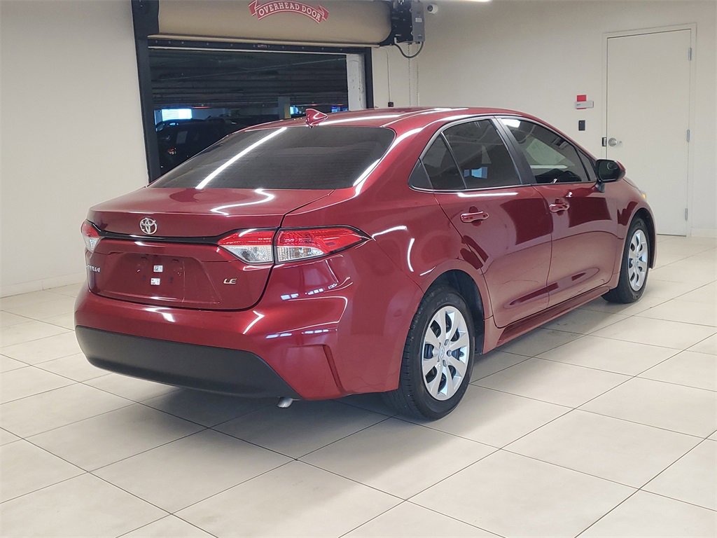 Used 2024 Toyota Corolla LE image 8