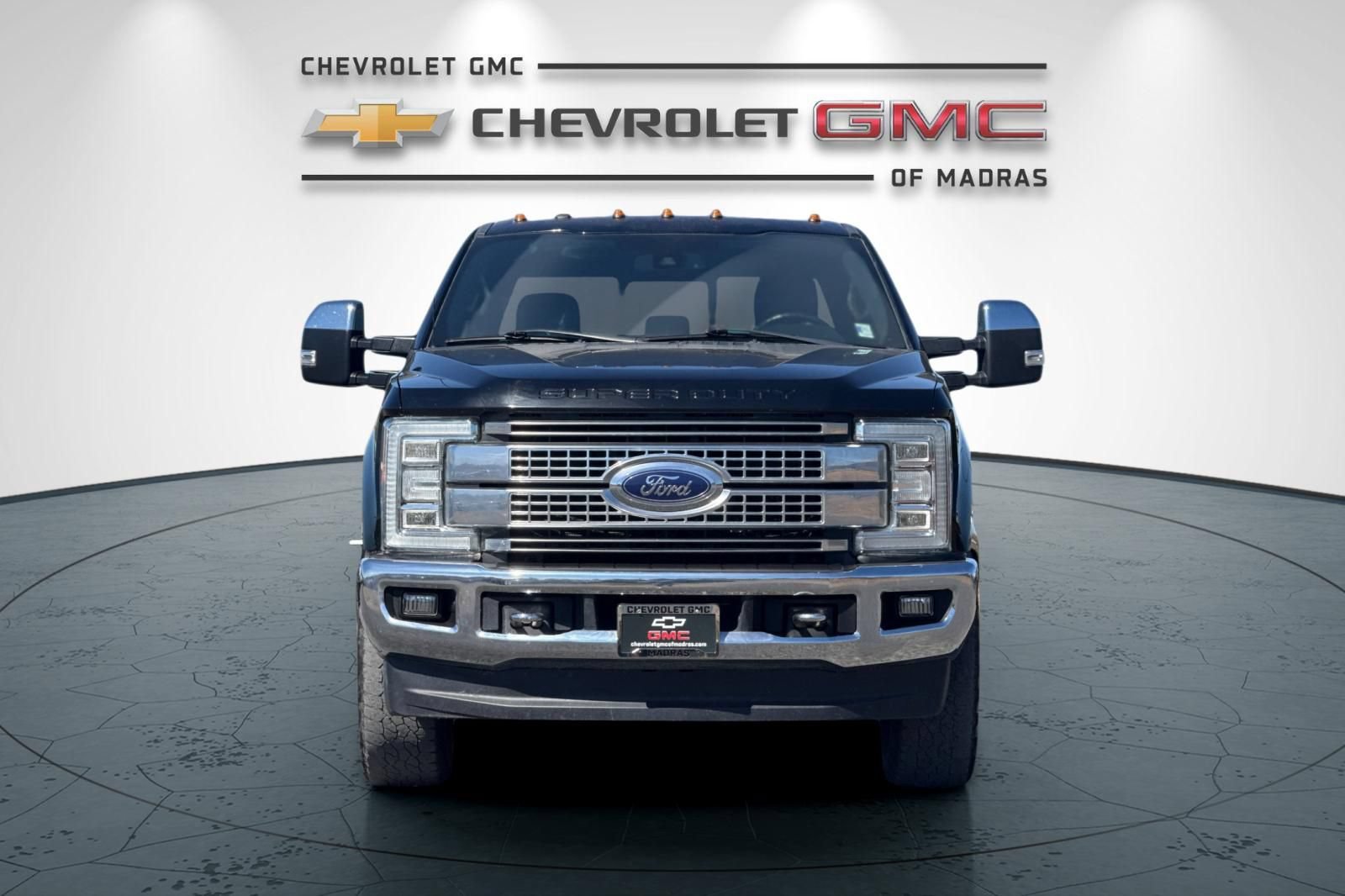 Used 2017 Ford F350 Platinum AWD/4WD image 8