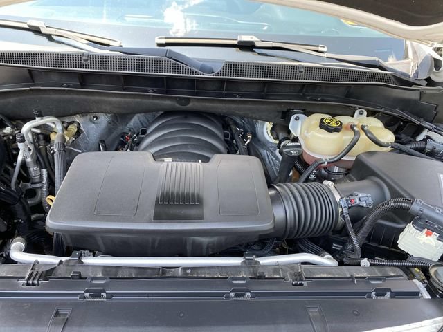 Used 2021 Chevrolet Suburban LT w/ Luxury Package AWD/4WD image 36
