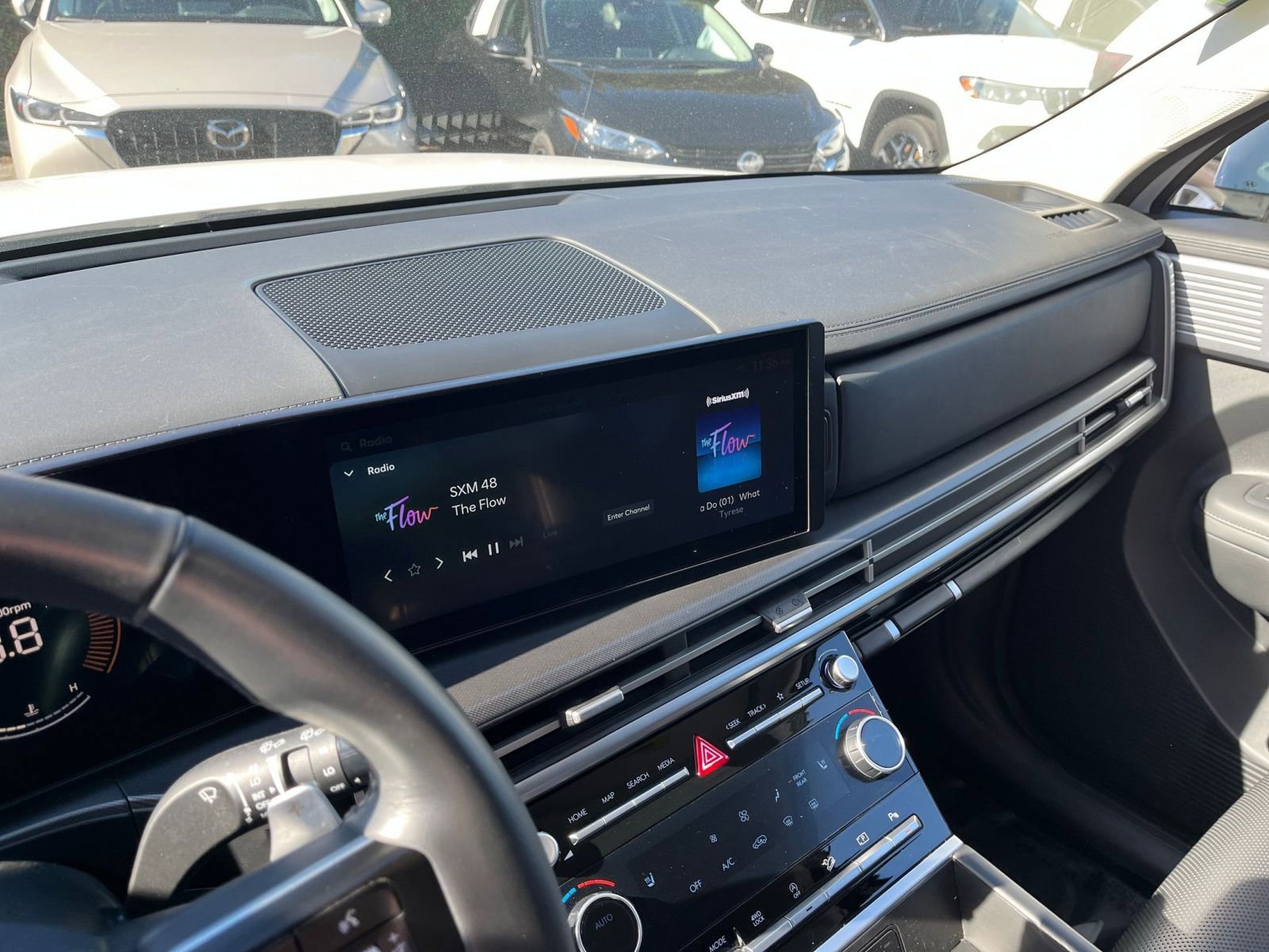 Used 2025 Hyundai Santa Fe SEL image 18