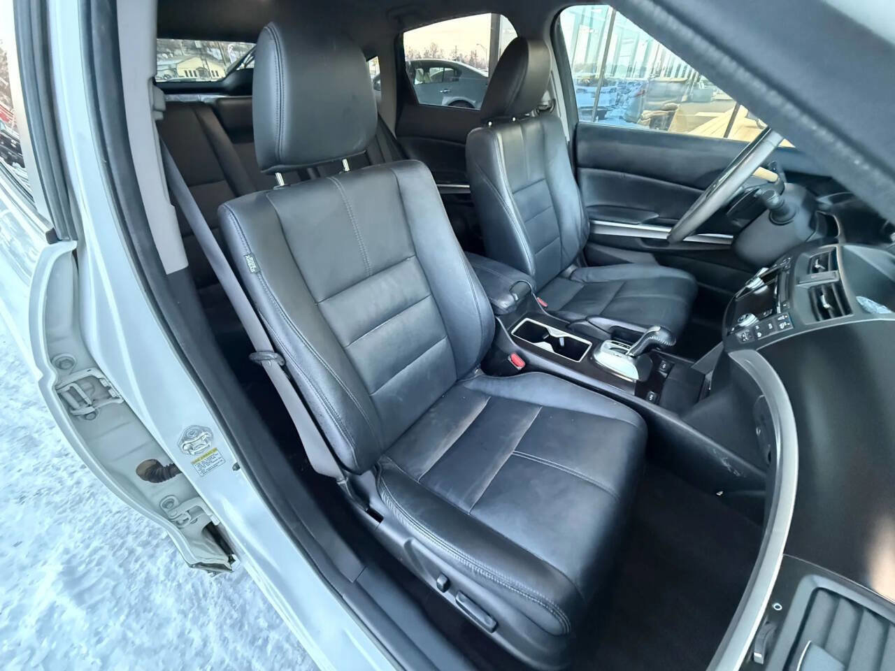 Used 2015 Honda Crosstour EX-L image 16