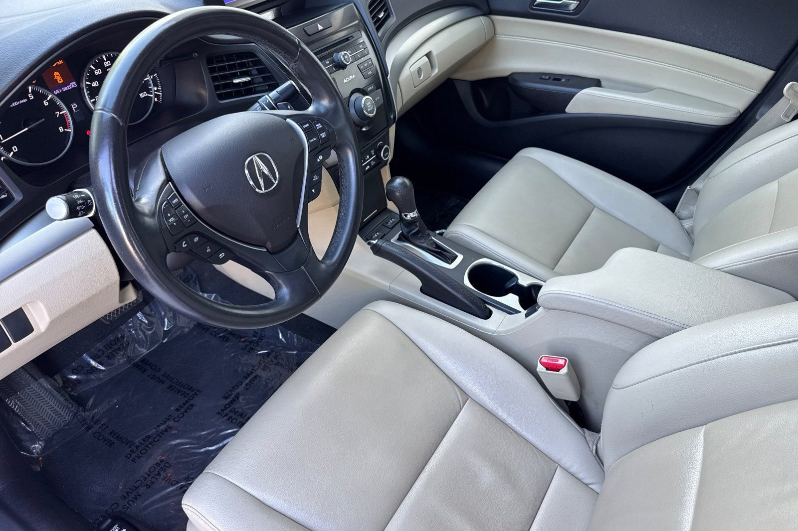 Used 2017 Acura ILX FWD image 4
