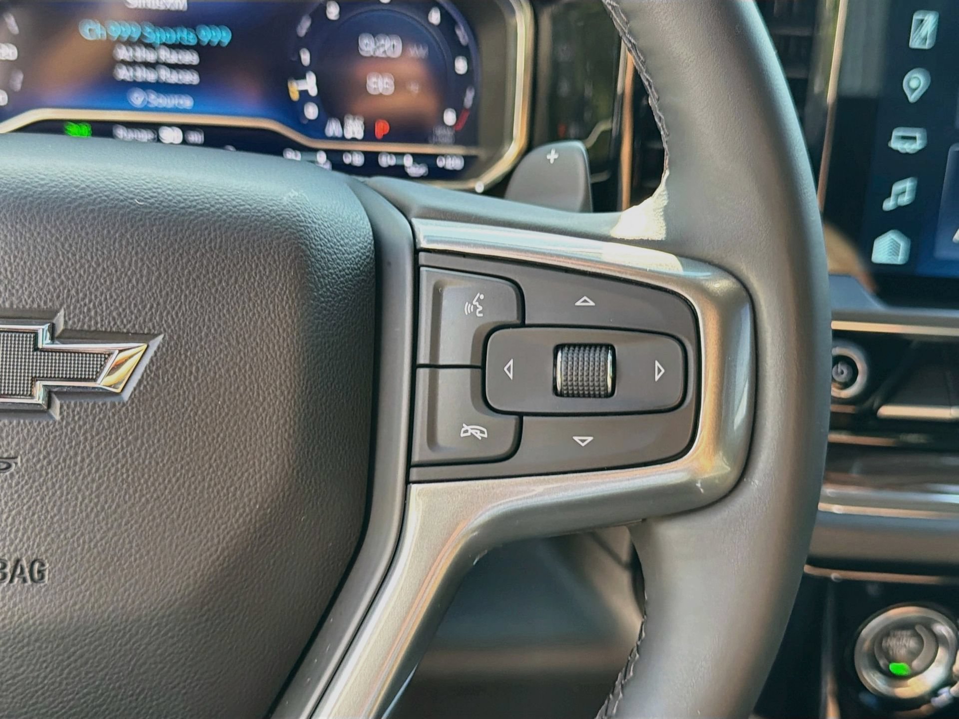 Used 2024 Chevrolet Silverado 1500 LT Trail Boss AWD/4WD image 34