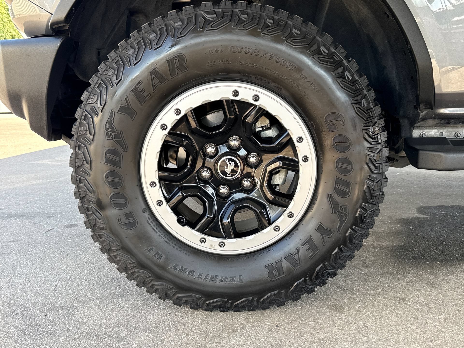 Used 2023 Ford Bronco Outer Banks w/ Sasquatch Package AWD/4WD image 19