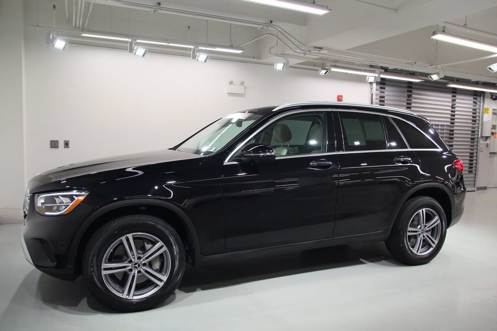 Certified 2022 Mercedes-Benz GLC 300 4MATIC image 4