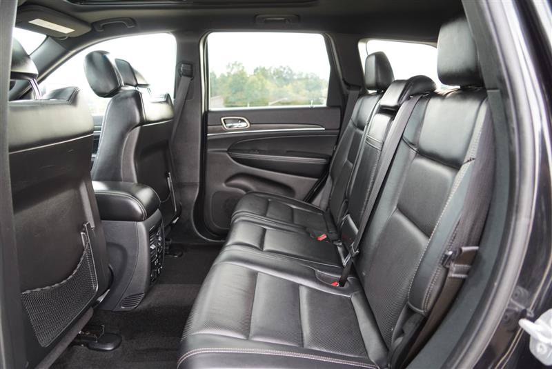 Used 2015 Jeep Grand Cherokee Limited w/ Luxury Group II AWD/4WD image 67