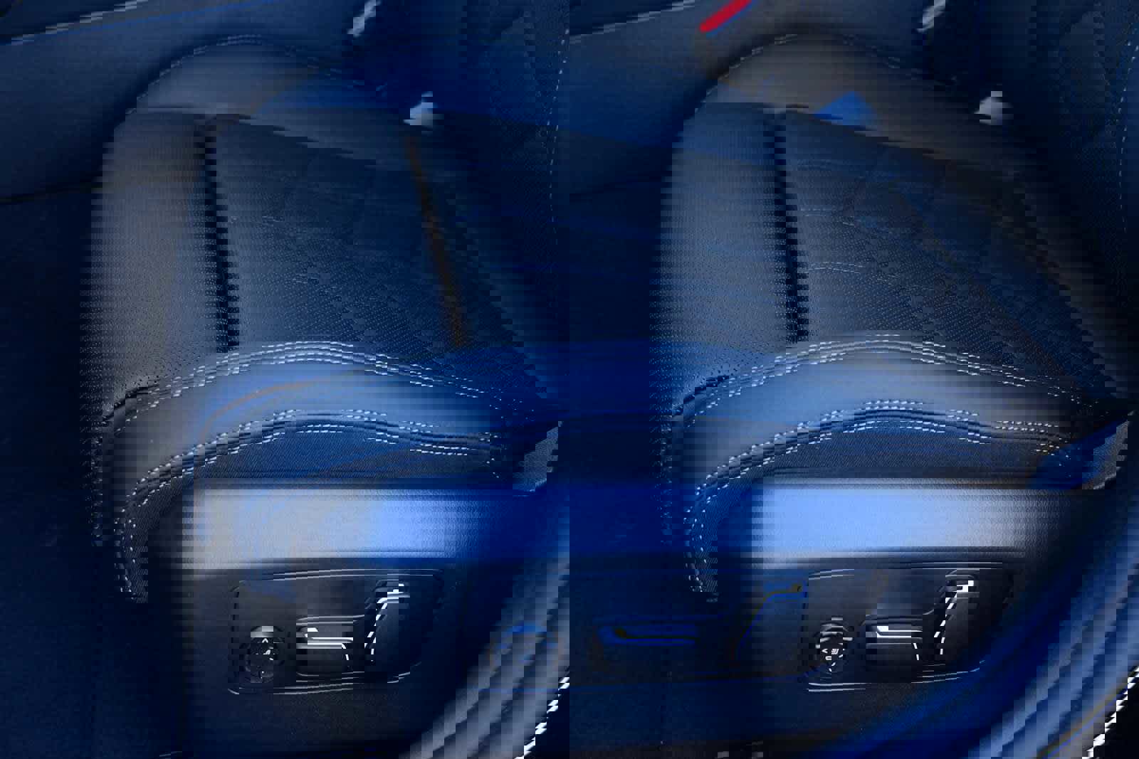 New 2026 BMW i5 eDrive40 image 23