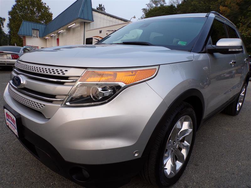 Used 2015 Ford Explorer Limited w/ Equipment Group 302A image 3