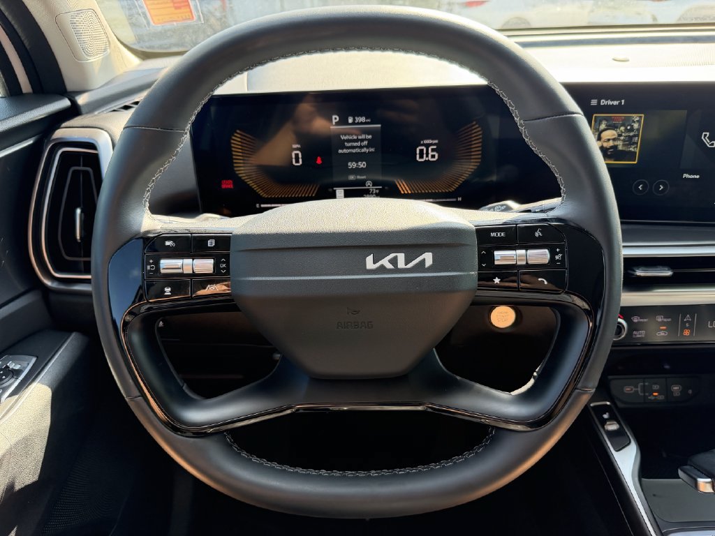 Used 2026 Kia Sorento S w/ S Panoramic Sunroof Package FWD image 15