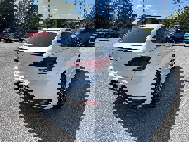 Used 2020 Hyundai Elantra Sport w/ Cargo Package (C1) image 4