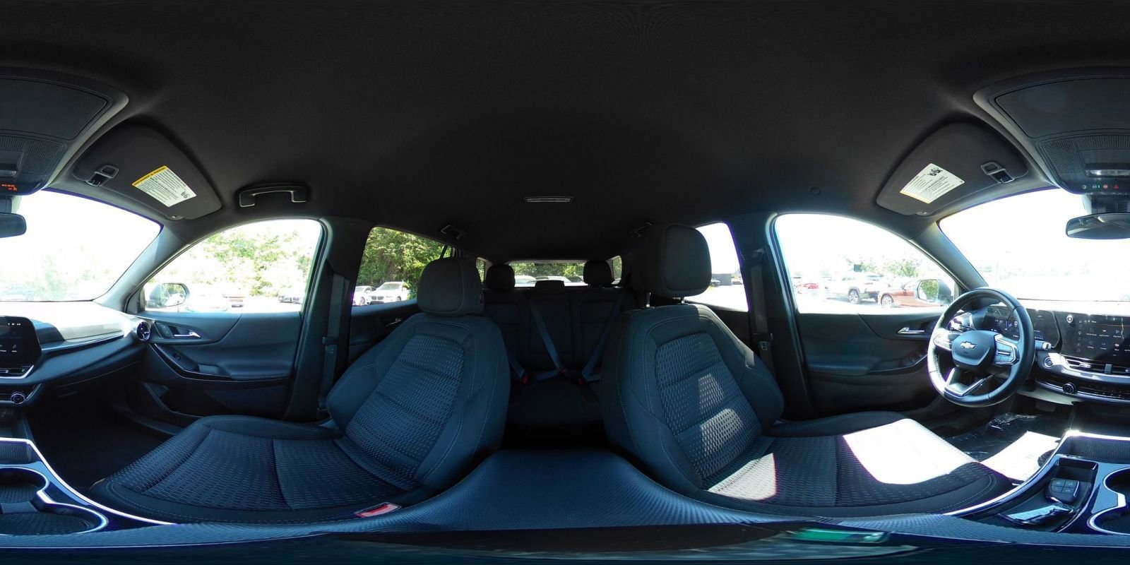 Used 2025 Chevrolet Equinox LT FWD image 40