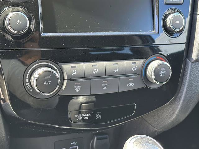 Used 2018 Nissan Rogue S w/ S Value Package AWD/4WD image 20
