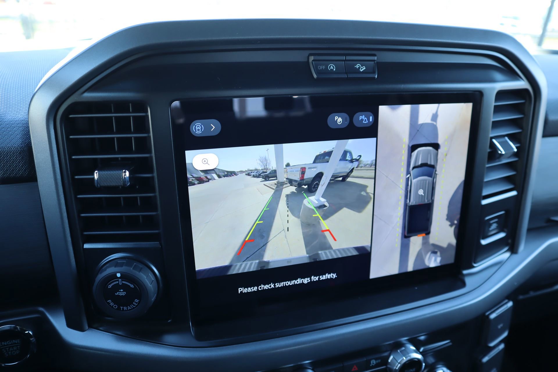 New 2026 Ford F150 XLT w/ Equipment Group 302A MID image 8