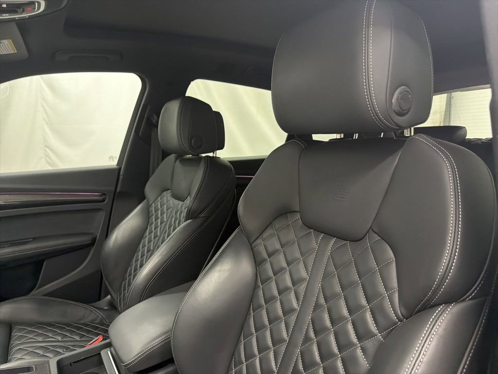 Used 2023 Audi SQ5 Prestige w/ Prestige Package AWD/4WD image 14