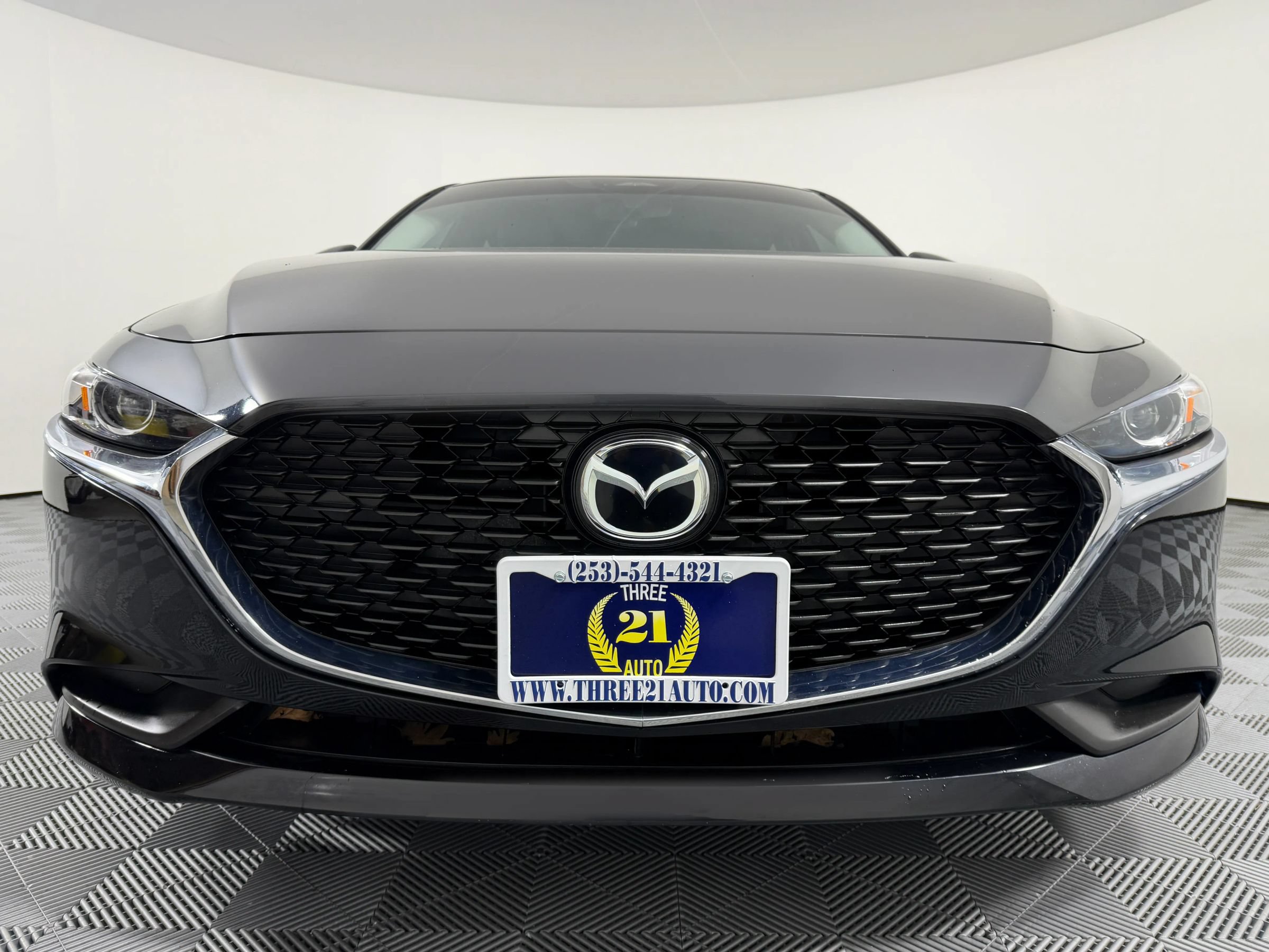 Used 2025 MAZDA MAZDA3 s FWD image 3