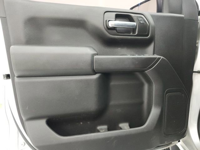 Used 2022 Chevrolet Silverado 1500 Custom w/ LPO, Dark Essentials Package image 11