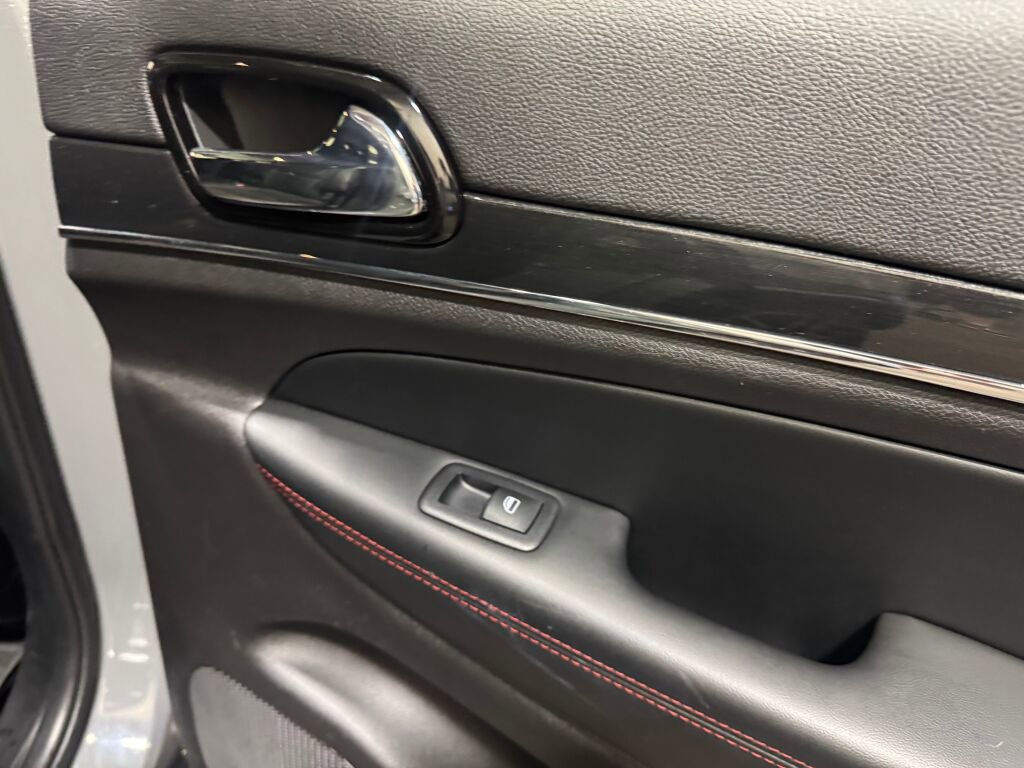 Used 2021 Jeep Grand Cherokee Trailhawk w/ Trailhawk Luxury Group image 20