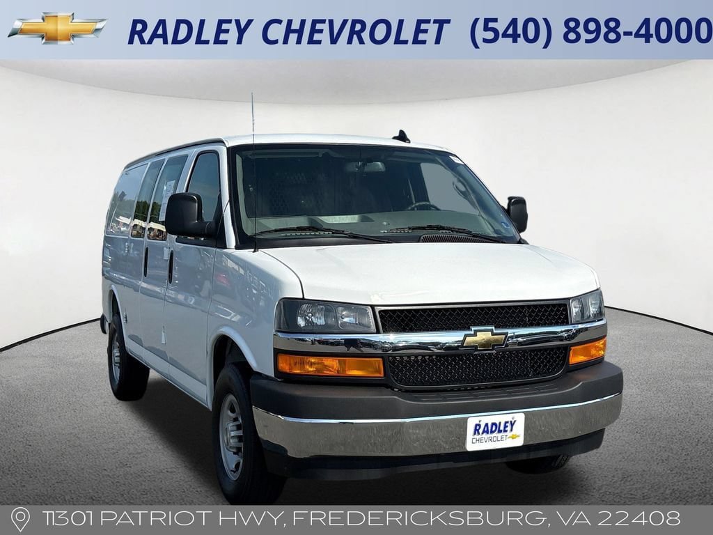 Certified 2025 Chevrolet Express 2500 w/ Driver Convenience Package RWD image 17