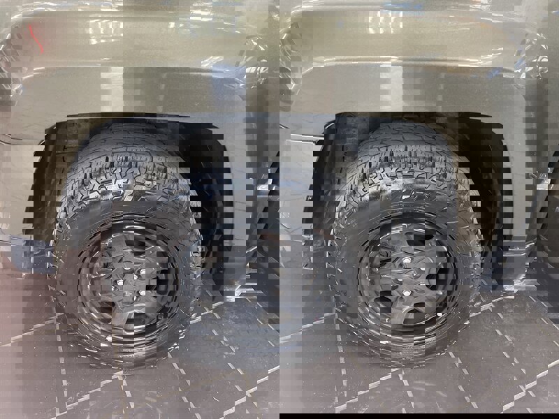 Used 2016 Jeep Patriot Sport image 15