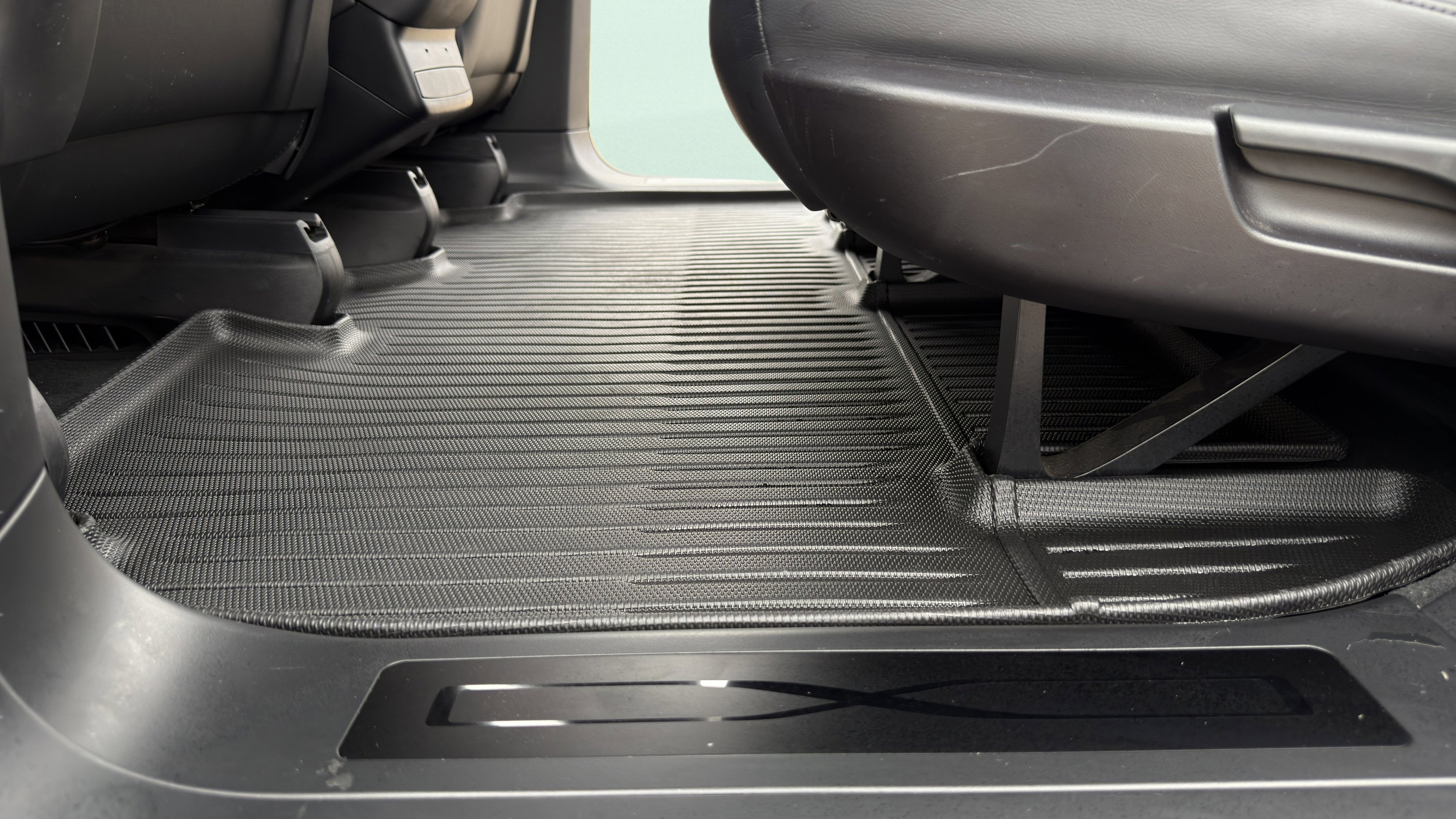 Used 2023 Tesla Model X image 31