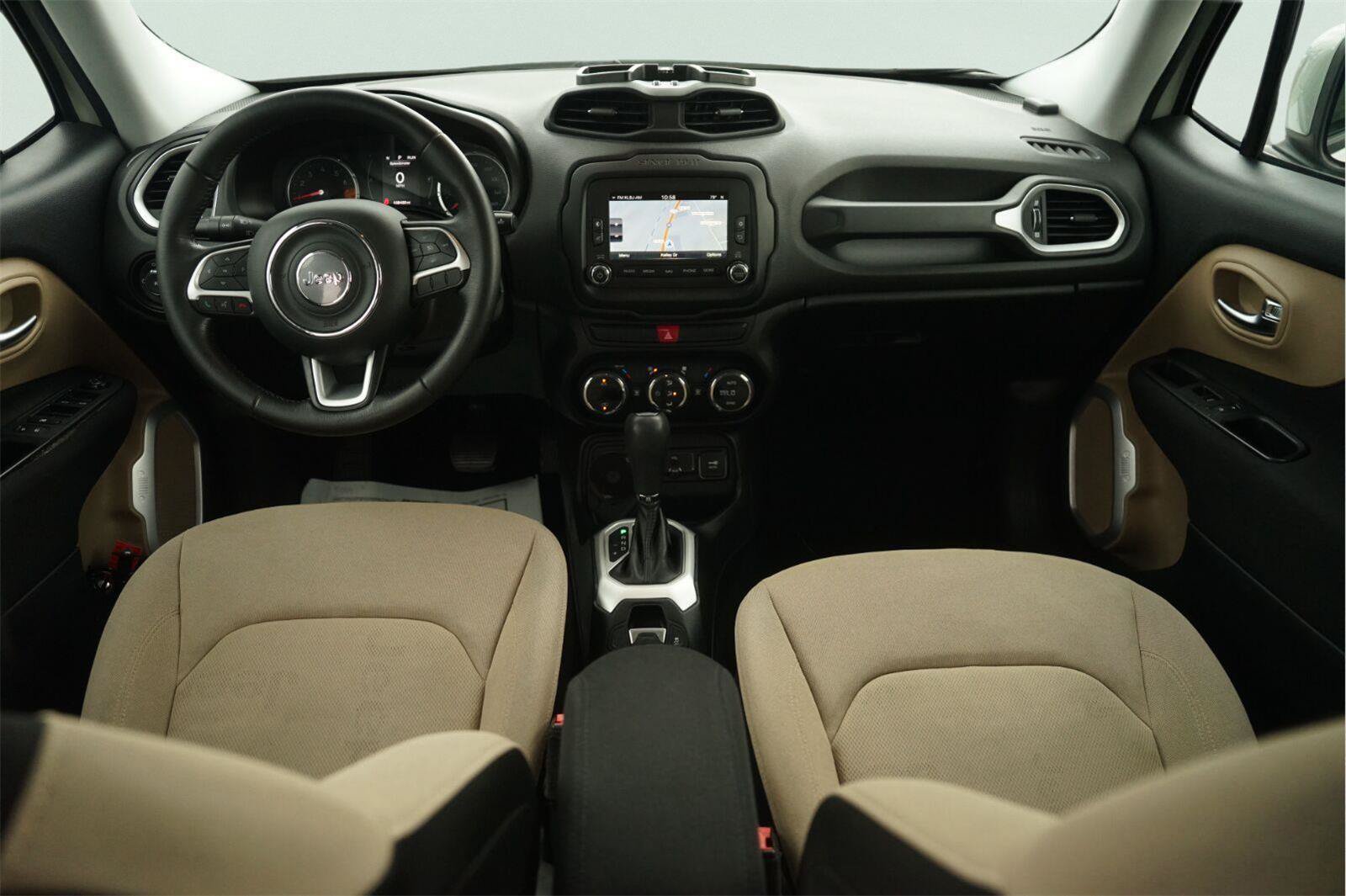 Used 2015 Jeep Renegade Latitude w/ Popular Equipment Group FWD image 20