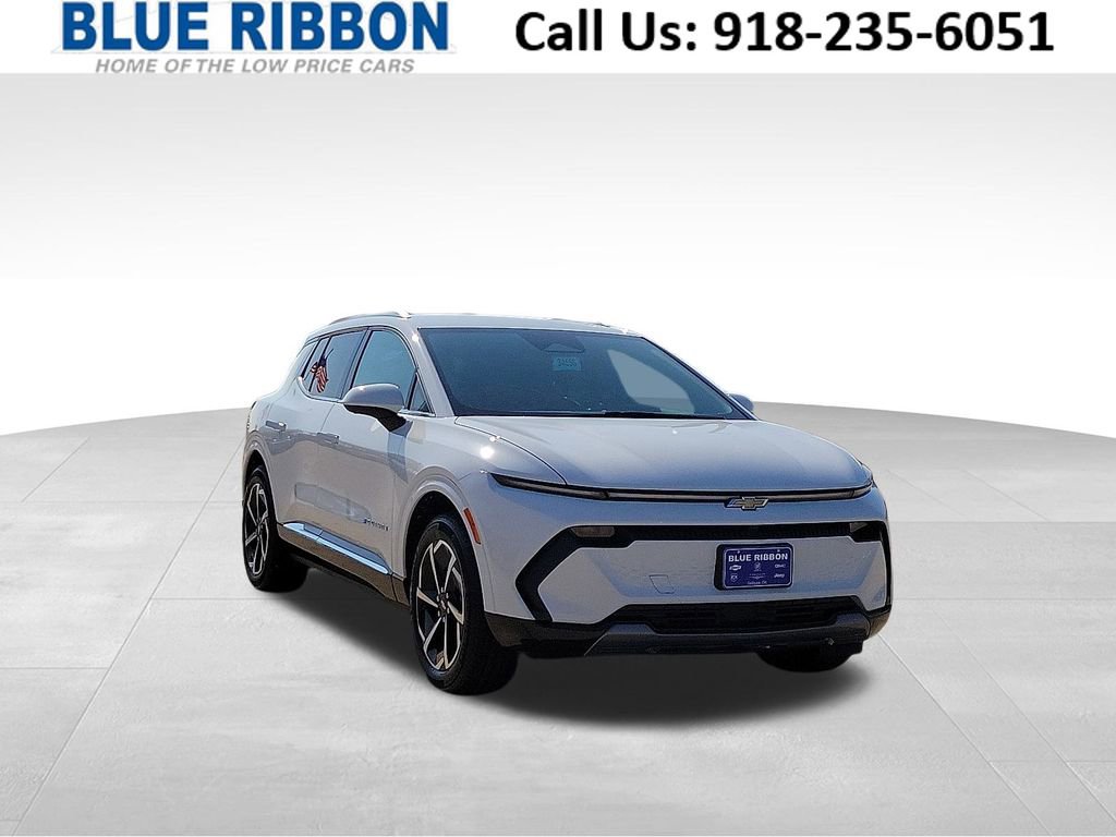 New 2025 Chevrolet Equinox EV LT image 1