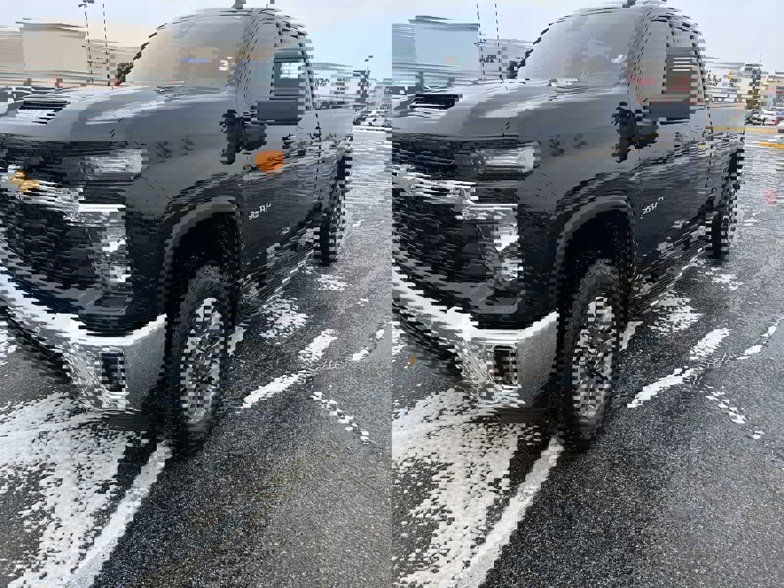 Used 2025 Chevrolet Silverado 3500 LT w/ All Star Edition image 4