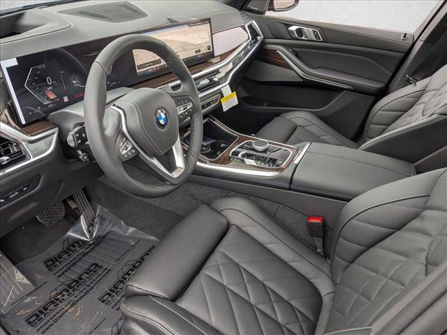 New 2026 BMW X5 xDrive40i w/ Premium Package image 3