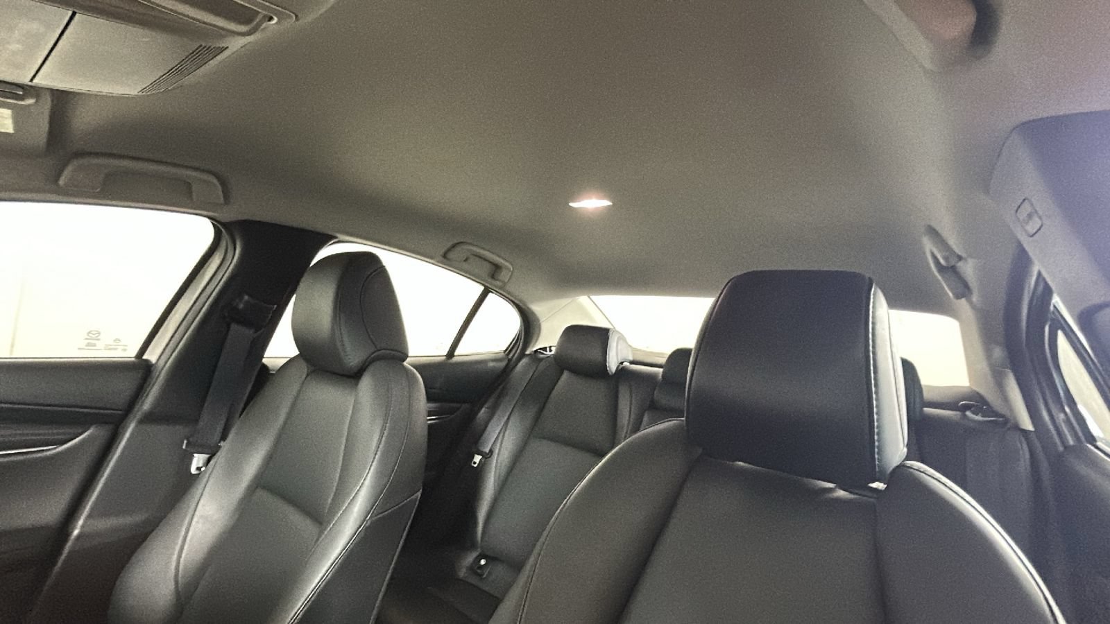 Used 2024 MAZDA MAZDA3 s FWD image 15