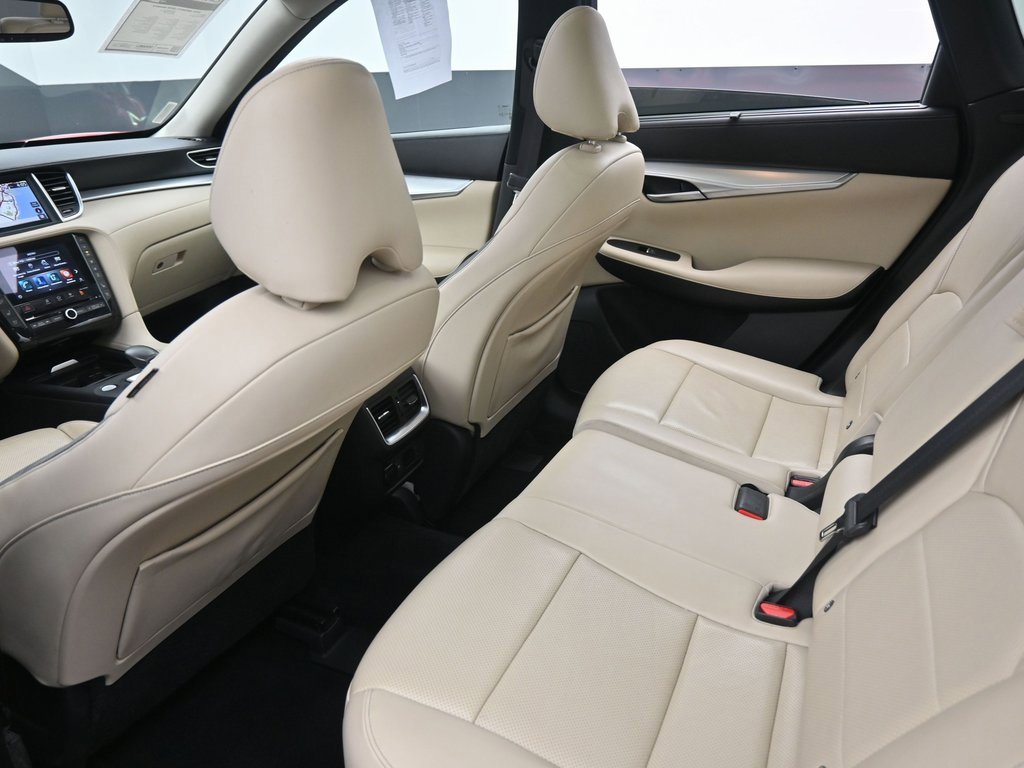 Used 2021 INFINITI QX50 Sensory w/ Cargo Package image 31