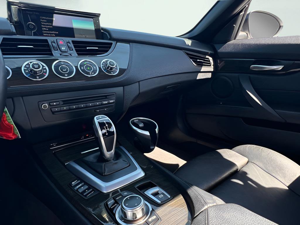 Used 2015 BMW Z4 sDrive35i RWD image 47
