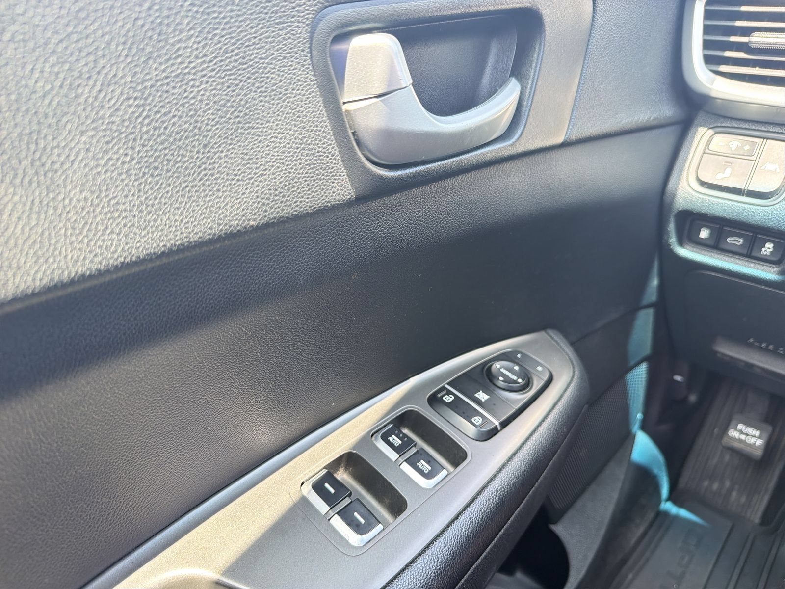 Used 2019 Kia Optima S w/ S Panoramic Sunroof Package FWD image 26