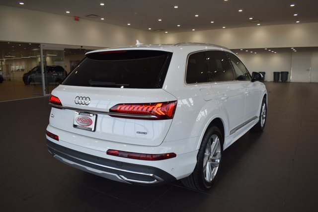 Used 2023 Audi Q7 3.0T Premium Plus AWD/4WD image 7