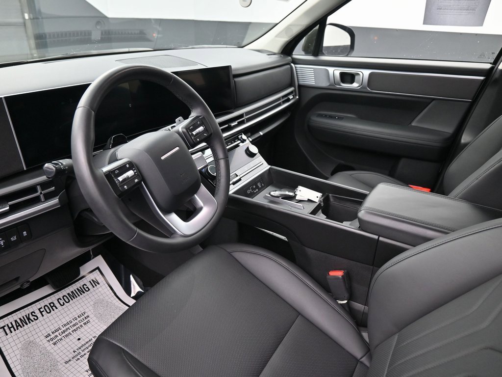 Used 2025 Hyundai Santa Fe SEL w/ Tow & Go Package image 24